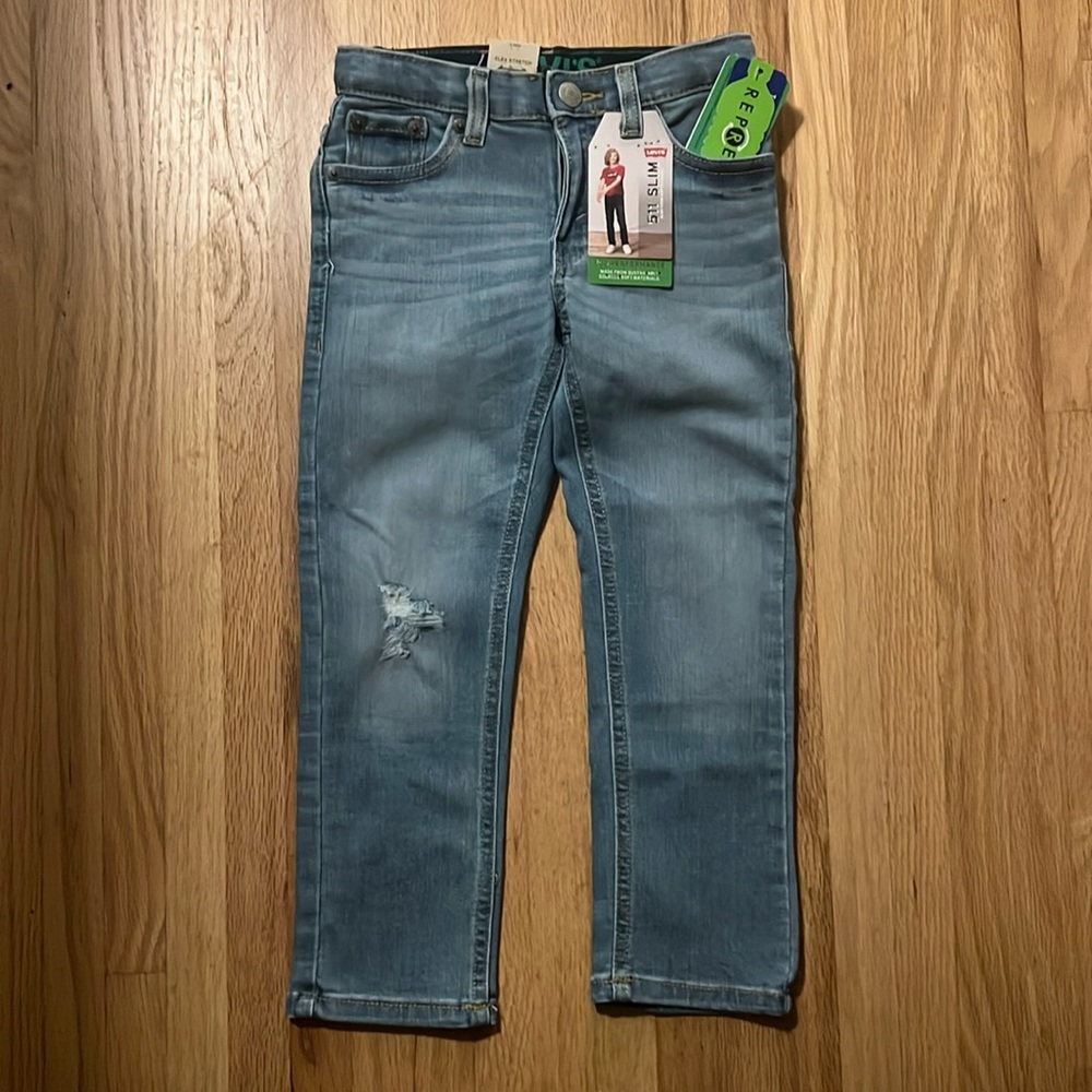Levi slim jeans